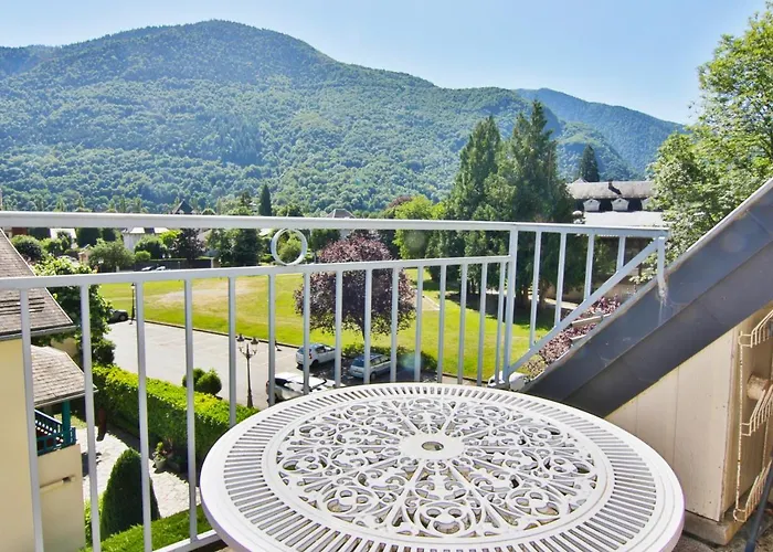 Le Marmandais, T3 Lumineux Duplex, Balcon, Parking, Wifi, Proche Thermes, Ascenseur, 4 Personnes * Bagnères-de-Luchon