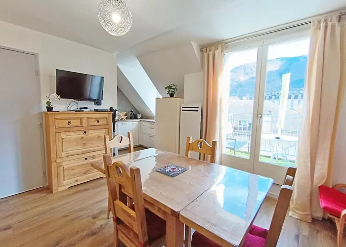 Lejlighed Le Marmandais, T3 Lumineux Duplex, Balcon, Parking, Wifi, Proche Thermes, Ascenseur, 4 Personnes *