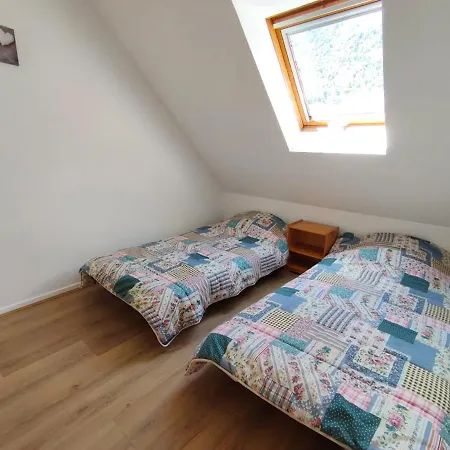 Apartment Le Marmandais, T3 Lumineux Duplex, Balcon, Parking, Wifi, Proche Thermes, Ascenseur, 4 Personnes *