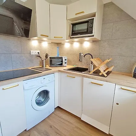 Apartment Le Marmandais, T3 Lumineux Duplex, Balcon, Parking, Wifi, Proche Thermes, Ascenseur, 4 Personnes