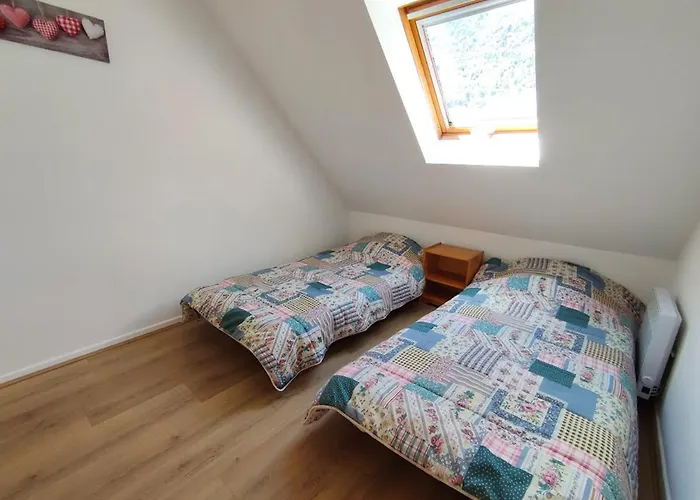 Daire Le Marmandais, T3 Lumineux Duplex, Balcon, Parking, Wifi, Proche Thermes, Ascenseur, 4 Personnes *