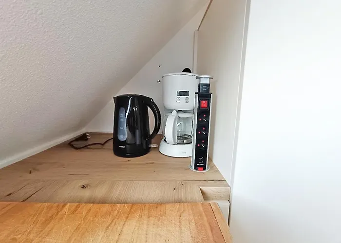 Apartment Le Marmandais, T3 Lumineux Duplex, Balcon, Parking, Wifi, Proche Thermes, Ascenseur, 4 Personnes Bagnères-de-Luchon